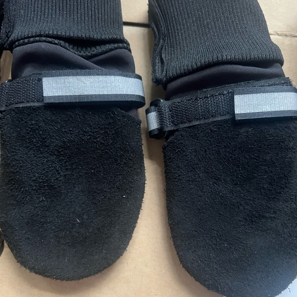 Muttluks dog winter boots (lined) - Picture 7 of 8